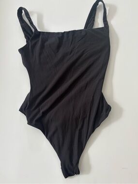 Skims Women’s Bodysuit extra small